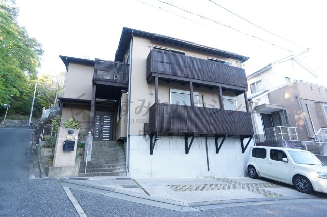 泉ガ丘戸建（定期借家契約）