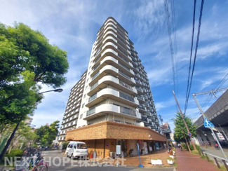 【外観】 | 【尼崎アーバンコンフォート】地上14階建　総戸数250戸　ご紹介のお部屋は６階部分です♪フルリフォーム済みの素敵な室内です(^^)