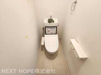 【トイレ】 | 尼崎アーバンコンフォート | 新品のトイレです♪温水洗浄便座です♪水廻り全てが新品で気持ちよくご入居していただけます！