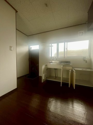 ケイズプレイス中の原2棟のロビー