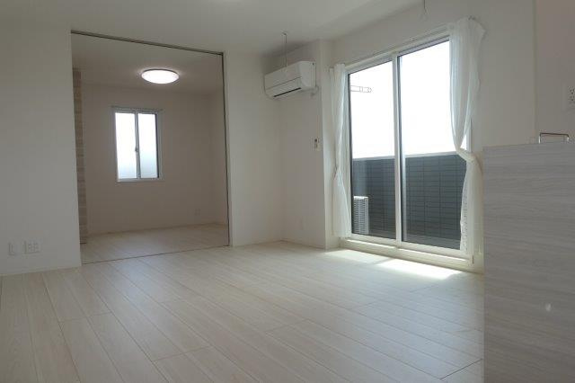 フェリーチェ浜ノ茶屋の居間・リビング