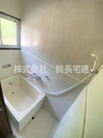 山口市平野１丁目の一戸建ての浴室|日々の疲れを癒すお風呂付です