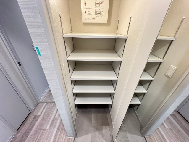 アーバネックス南新町の収納