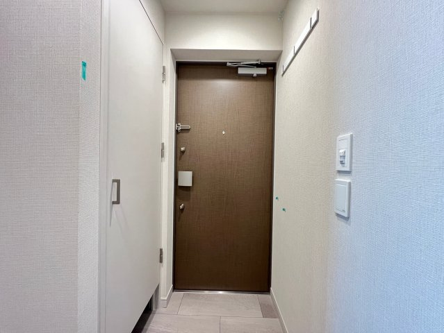 アーバネックス南新町の玄関
