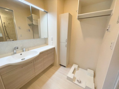 【洗面所】 | D-chambre 中川原 | ※同建築会社施工別物件参考写真（実際の物件とは異なります）