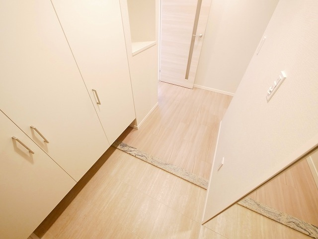 ラヴィーナ奈良の玄関|きれいな玄関です