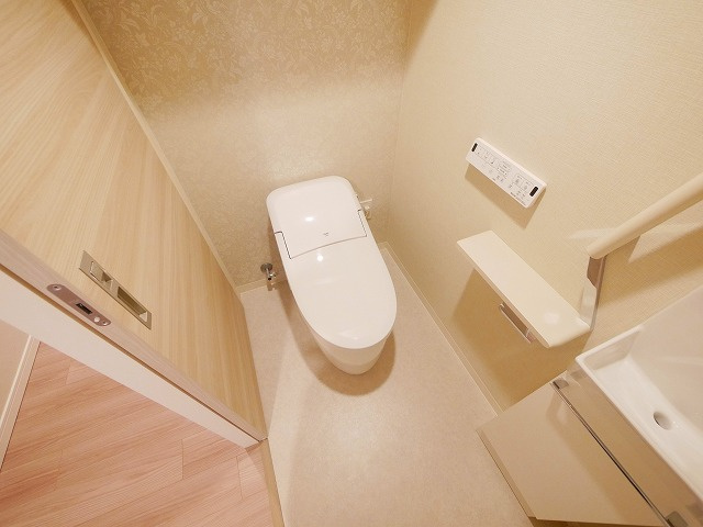 ラヴィーナ奈良のトイレ|清潔感のあるトイレです