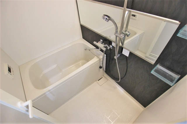 スクウェアＪの浴室
