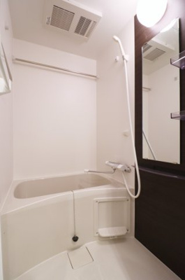 【浴室】 | リブリ岸辺・OSAKA