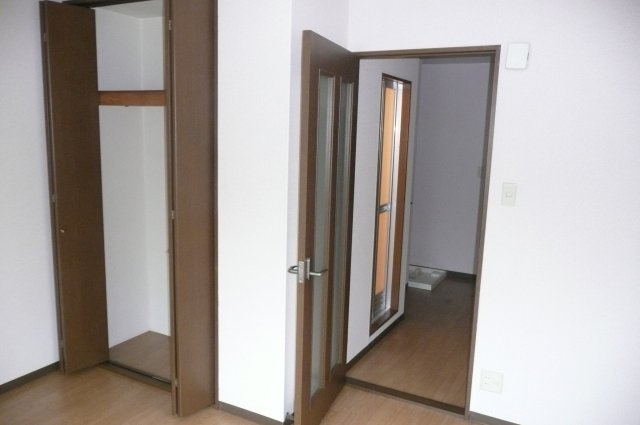 メゾン・エンジュの居間・リビング