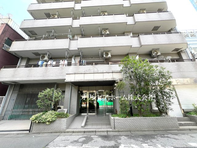 グリーンプラザ錦糸町　10階　角　部屋　リ　ノベーション済のエントランス