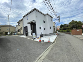 【前面道路含む現地写真】 | 前面道路