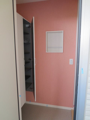 【玄関】 | ディーグラード（D-ROOM） | 別号室参考写真