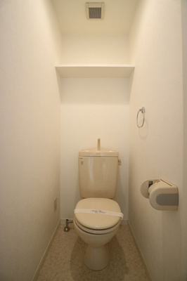 【トイレ】 | コロニーコアマンション野間 | 別号室の写真になります。現況優先。