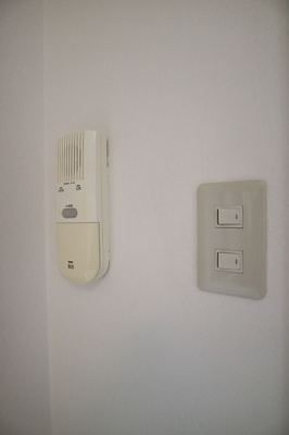 【セキュリティ】 | コロニーコアマンション野間 | 別号室の写真になります。現況優先。