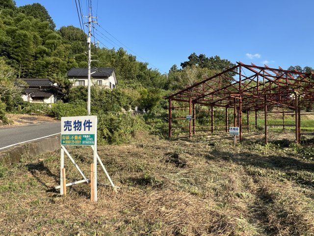 津山市里公文　業務用地　223坪の周辺