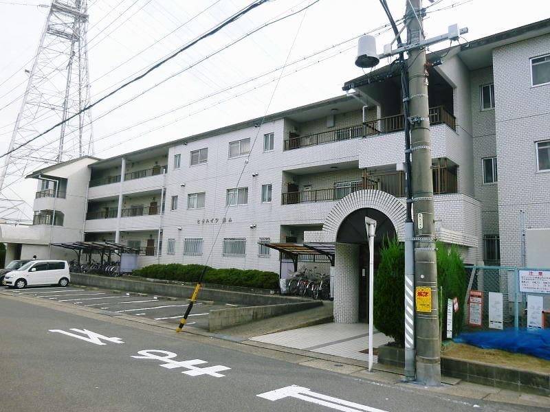 ヒルハイツ桃山の外観