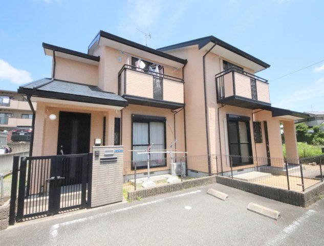 竜王テラスハウスの外観