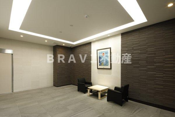 サンブライト今里 BRAVI不動産のロビー