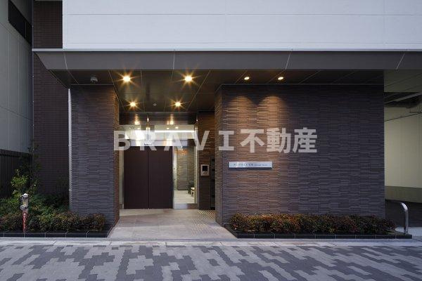 サンブライト今里 BRAVI不動産のエントランス