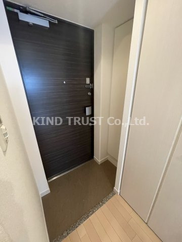 プレサンス天神橋ディオレの玄関|玄関です