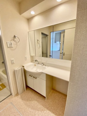 【洗面所】 | カーサＭ