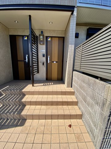 カーサＭの玄関