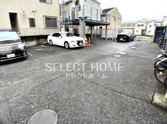 【駐車場】 | 駐車場があるので、車を買う予定の方も安心です