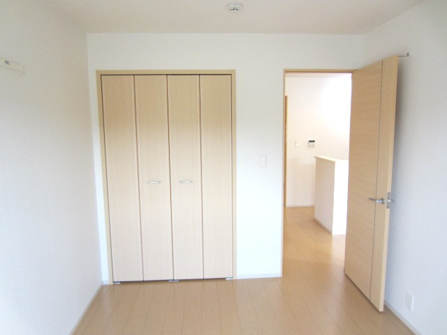 【寝室】