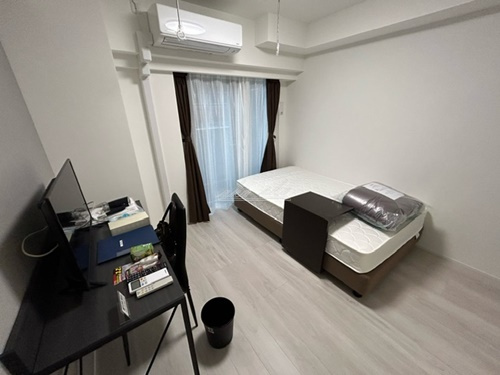 【居間・リビング】ＡＺＥＳＴ横濱関内 