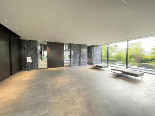 ザ・パークハウス中之島タワーのエントランス