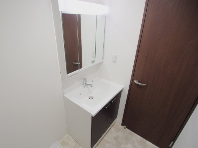 フォレスト青崎の洗面所