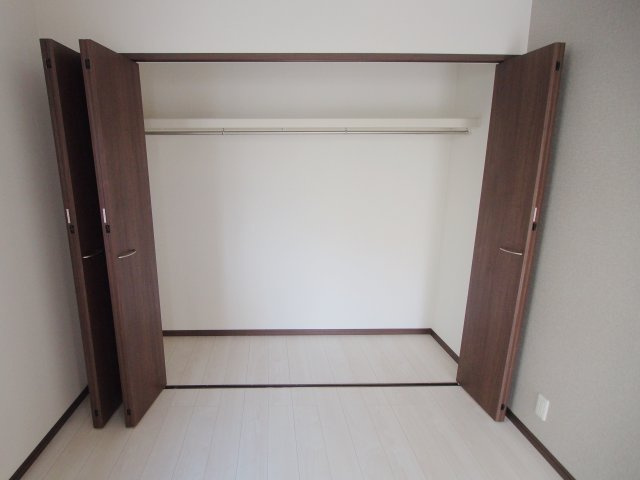 フォレスト青崎の収納