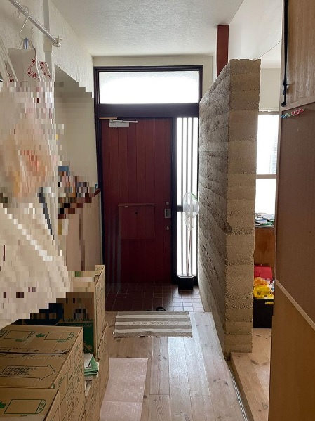 神戸市垂水区清水が丘１丁目　中古戸建の玄関