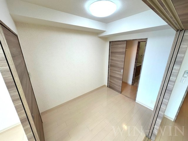 アン・ソレイユの寝室