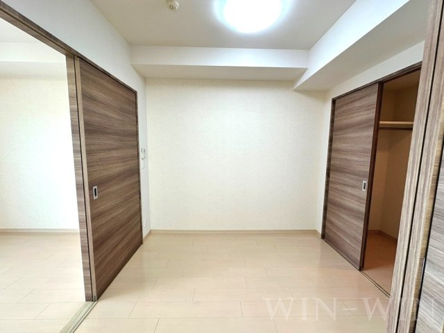 アン・ソレイユの寝室