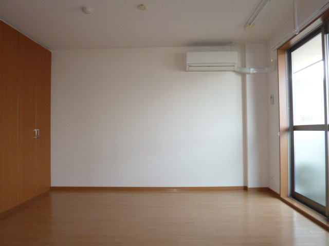 センチュリーカーサの洋室