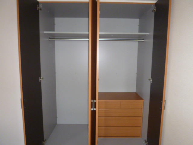 センチュリーカーサの収納