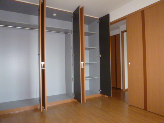 センチュリーカーサの洋室