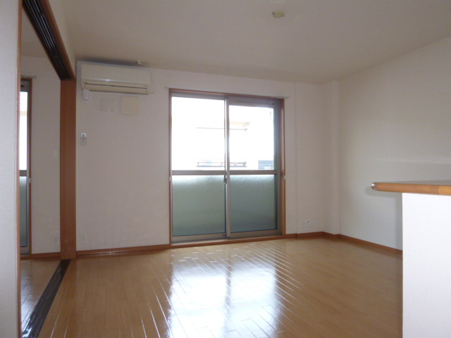 センチュリーカーサの居間・リビング