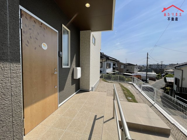 Hiyori（ヒヨリ）、Ten（テン）のエントランス|Hiyori（ヒヨリ）、Ten（テン）　玄関外