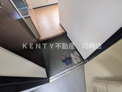 【玄関】 | ブルーウェイブ | きれいな玄関です