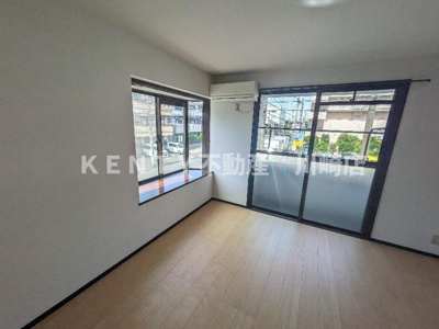 【寝室】 | ブルーウェイブ | コンパクトで使いやすい洋室です