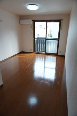 【洋室】 | サン・シュテルン