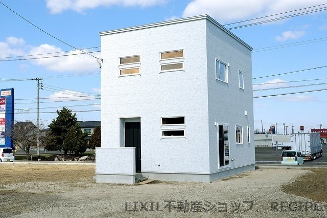 黒石市　グリーンコート相野　【建売住宅】（未入居）の外観
