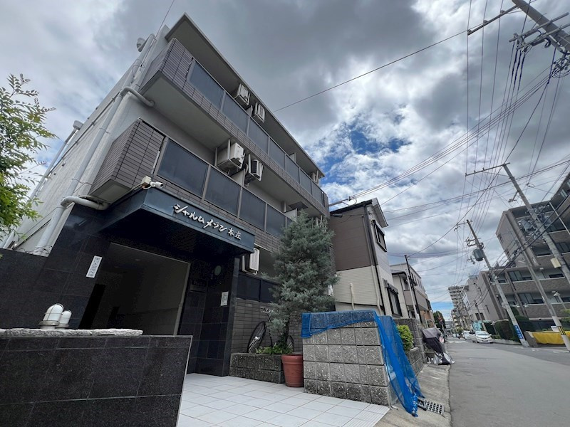 サンヴィラ本庄の外観
