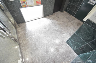 【エントランス】 | 十三本町ウインズマンションⅡ | 清潔なエントランスです