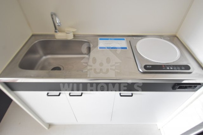 【キッチン】 | 十三本町ウインズマンションⅡ | コンパクトなキッチンで掃除もラクラク