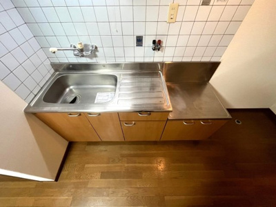 【キッチン】 | ロイヤルコート天美東