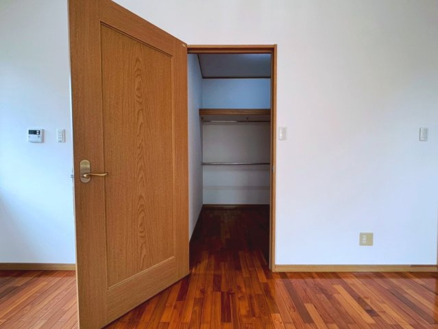 うるま市兼箇段　Kタウン　B号棟の収納